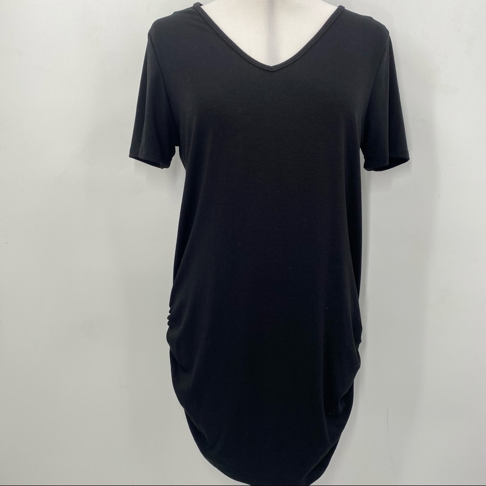NWT Pinkblush maternity side ruching black shirt